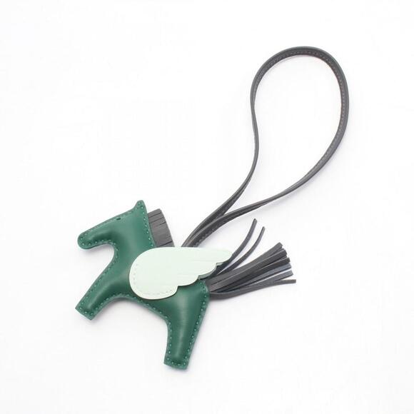 HERMES Gray Charm - Picture 1 of 5